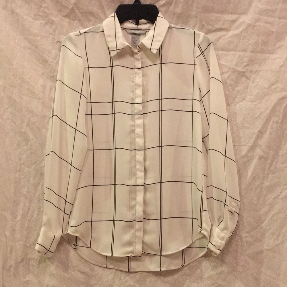 NWOT white w/ black stripes H&M button down blouse
